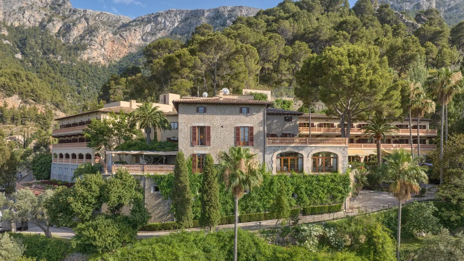 ****  Es Moli Hotel Deia Spain